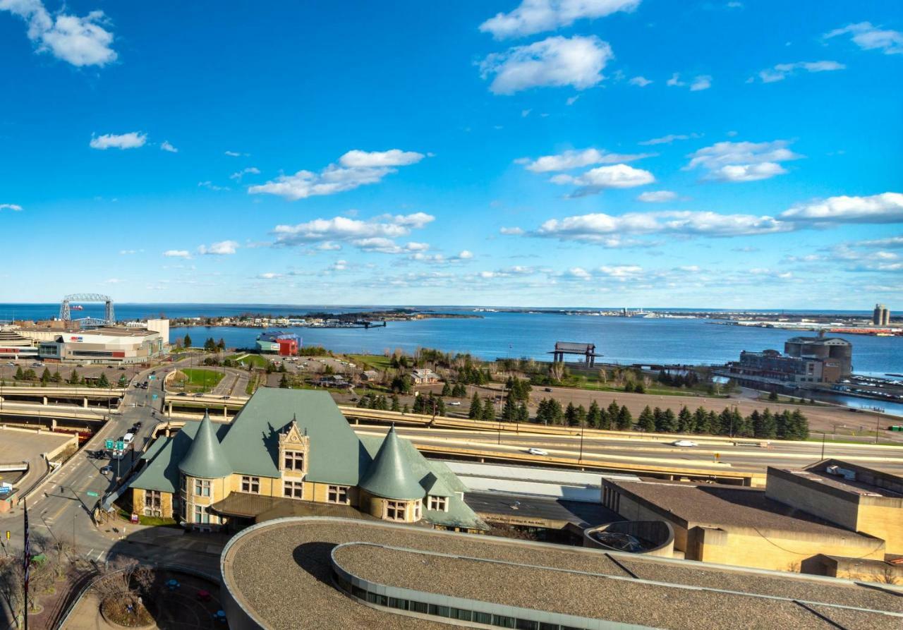 Radisson Hotel Duluth-Harborview Esterno foto